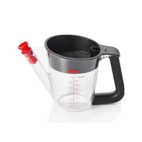 OXO Good Grips 2 Cup Fat Separator With Measurement Easy Clean Prevents Spills - Picture 2 of 9